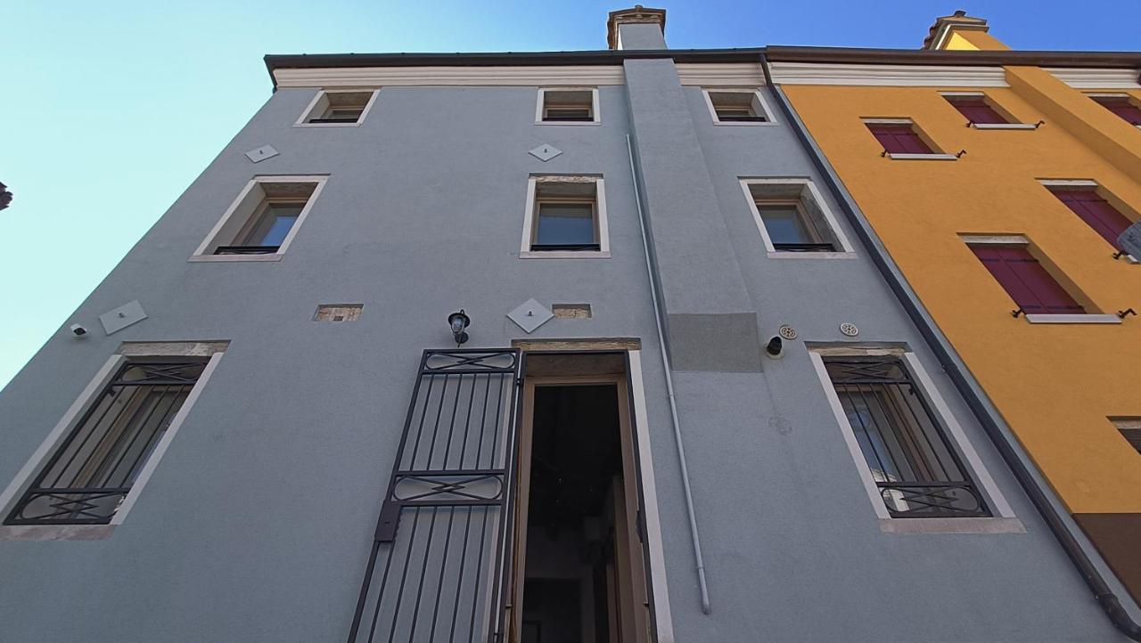 Casa Cuccagna Chioggia - Vista Canal Vena Bagian luar foto