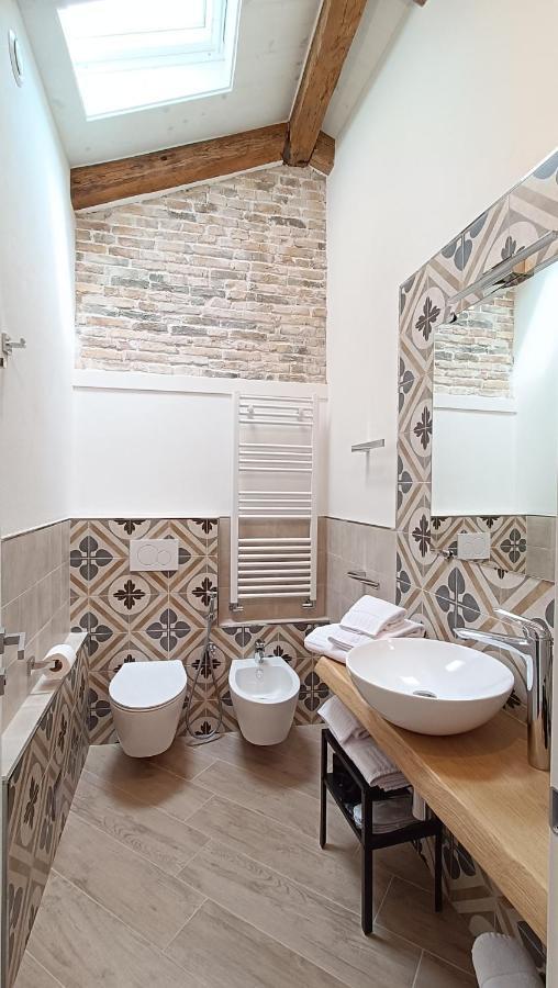 Casa Cuccagna Chioggia - Vista Canal Vena Bagian luar foto